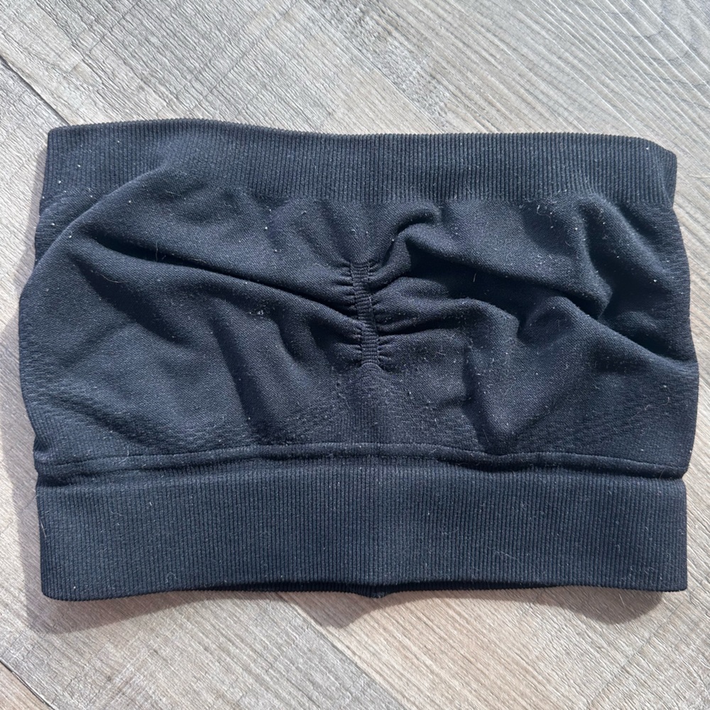 Bombshell Sportswear - Seamless Bandeau in Black